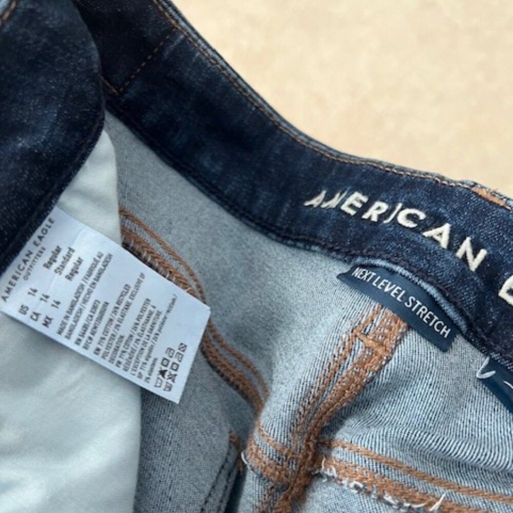 American Eagle Dark Wash Skinny Jeans, size 14R